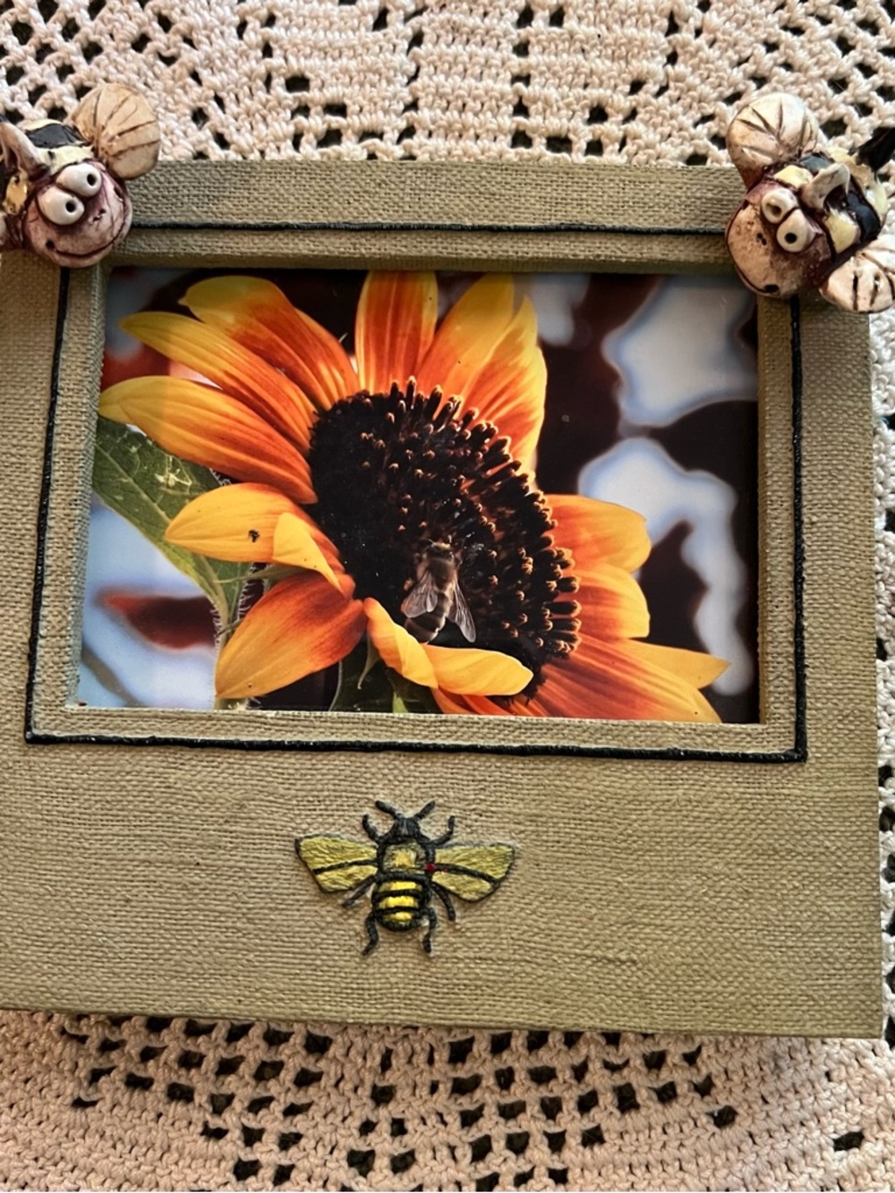 Vintage 1999 Burnes Of Boston Orange Sunflower Frame with Bee Accent’s
